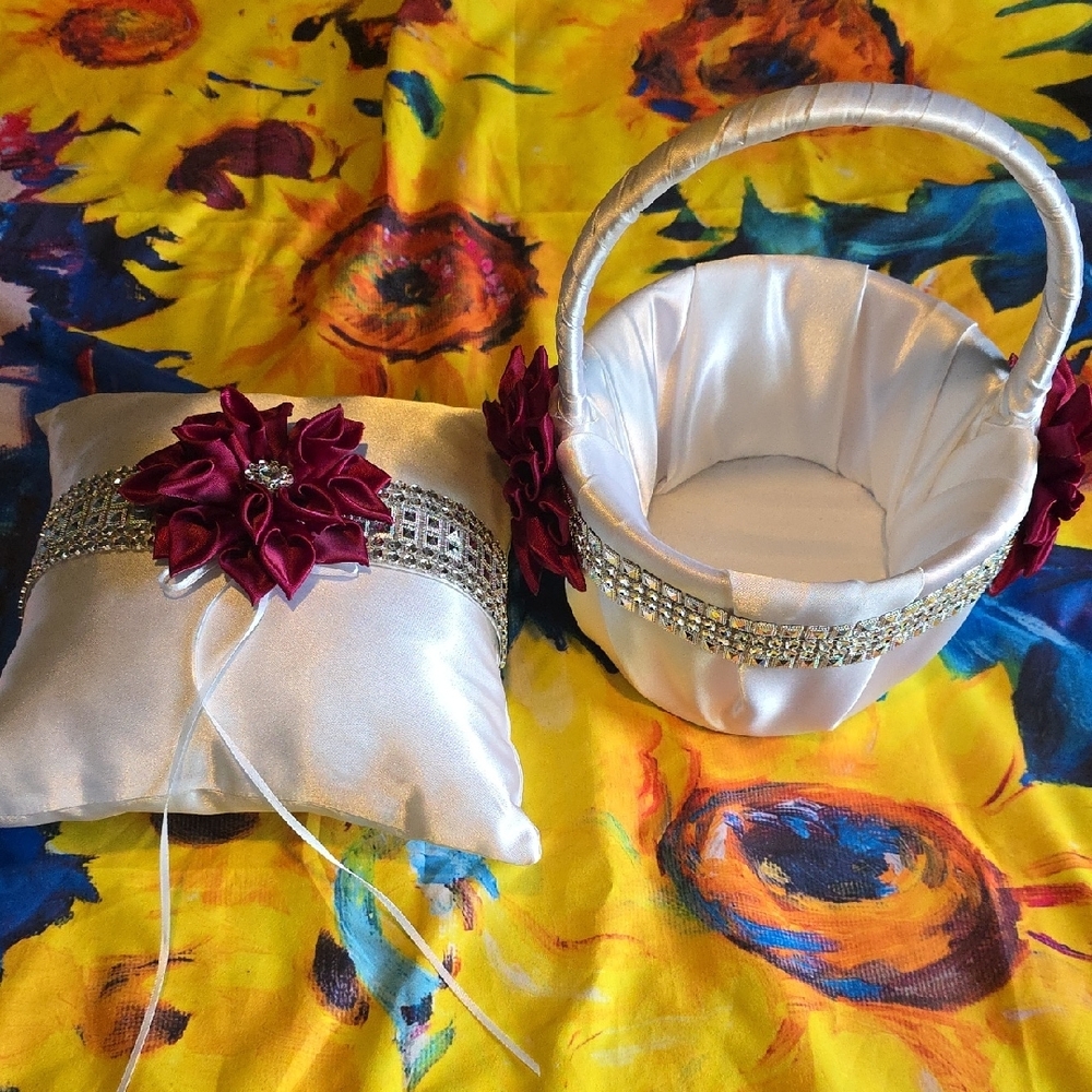Elegant White and Burgundy Satin Wedding Set